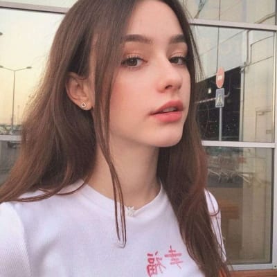 อภิสิทธิ์ เวชชาชีวะ profile picture